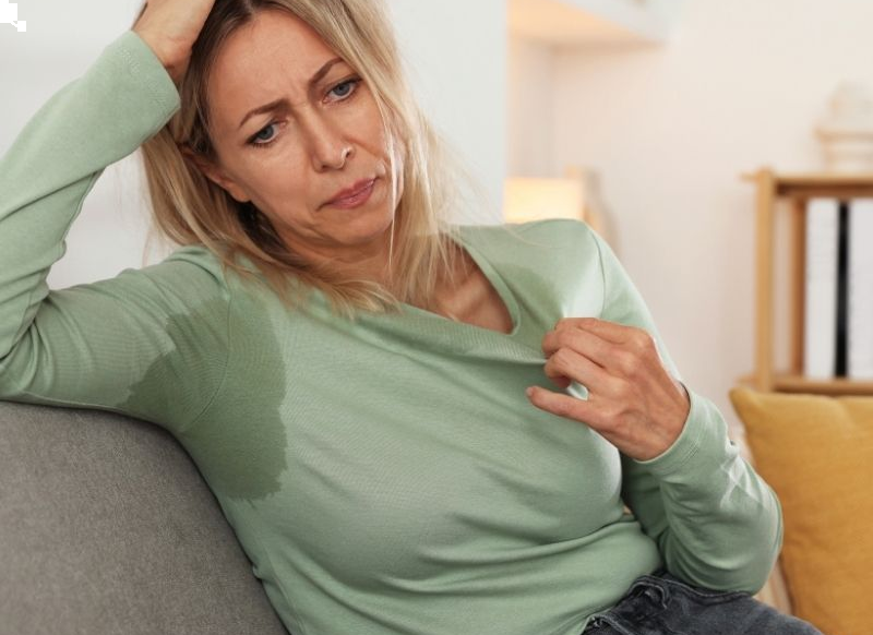 Karstuma viļņi un menopauze: ko darīt, lai justos labāk I Kidsmed