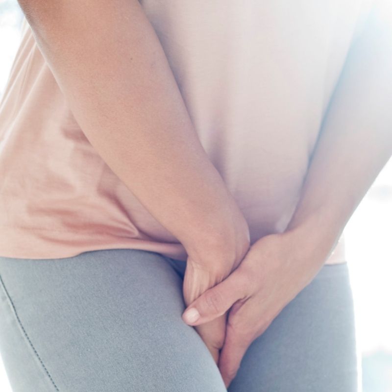 Urīna nesaturēšana šķaudot vai sportojot? Iegurņa pamatnes treniņi ar Emy I Kidsmed